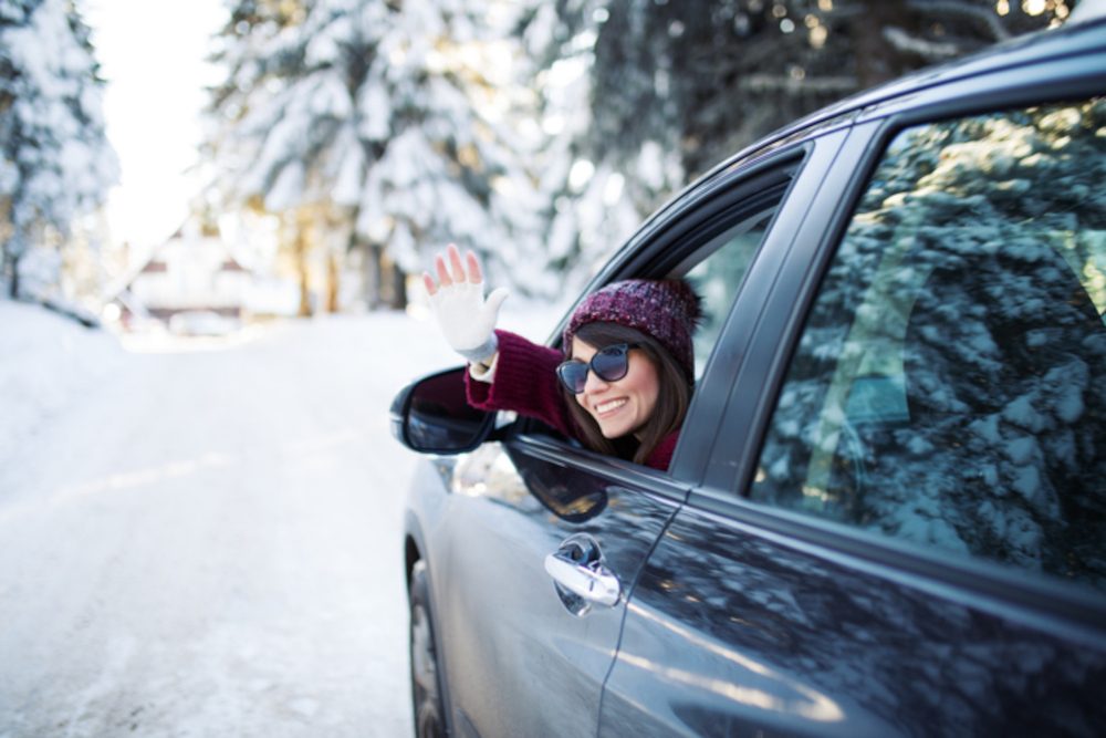 O czym należy pamiętać, wynajmując samochód zimą?